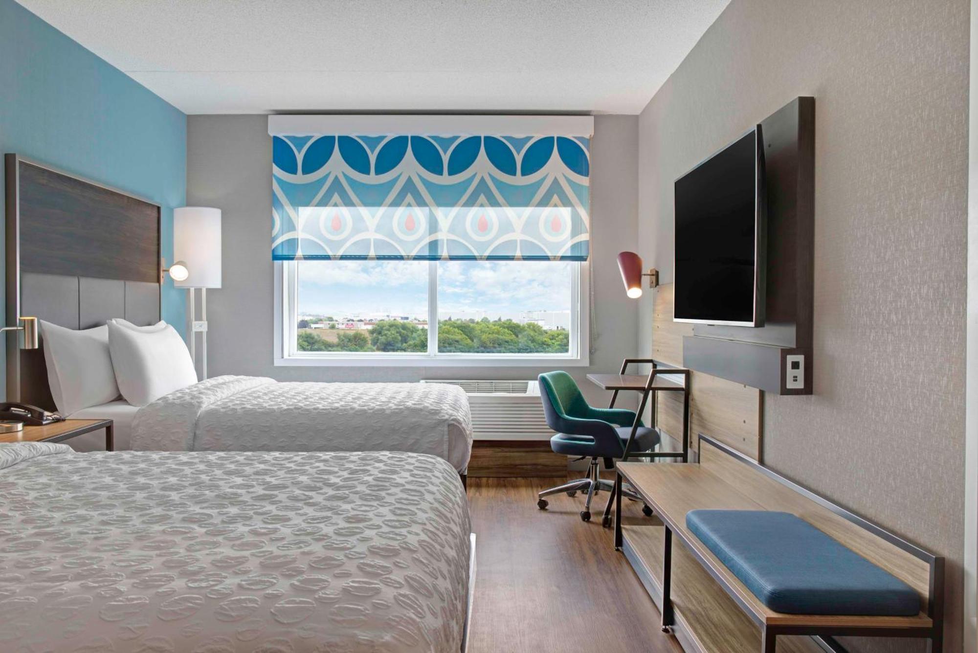 Tru By Hilton Toronto Airport West Hotel Mississauga Exterior photo